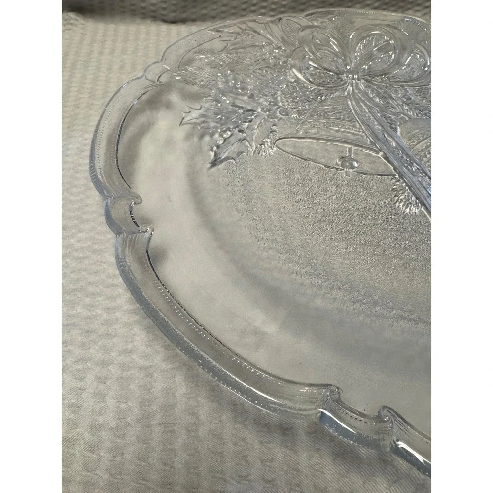 Mikasa Crystal Holiday Bells Mistletoe Scalloped Edge Hostess Platter 15
